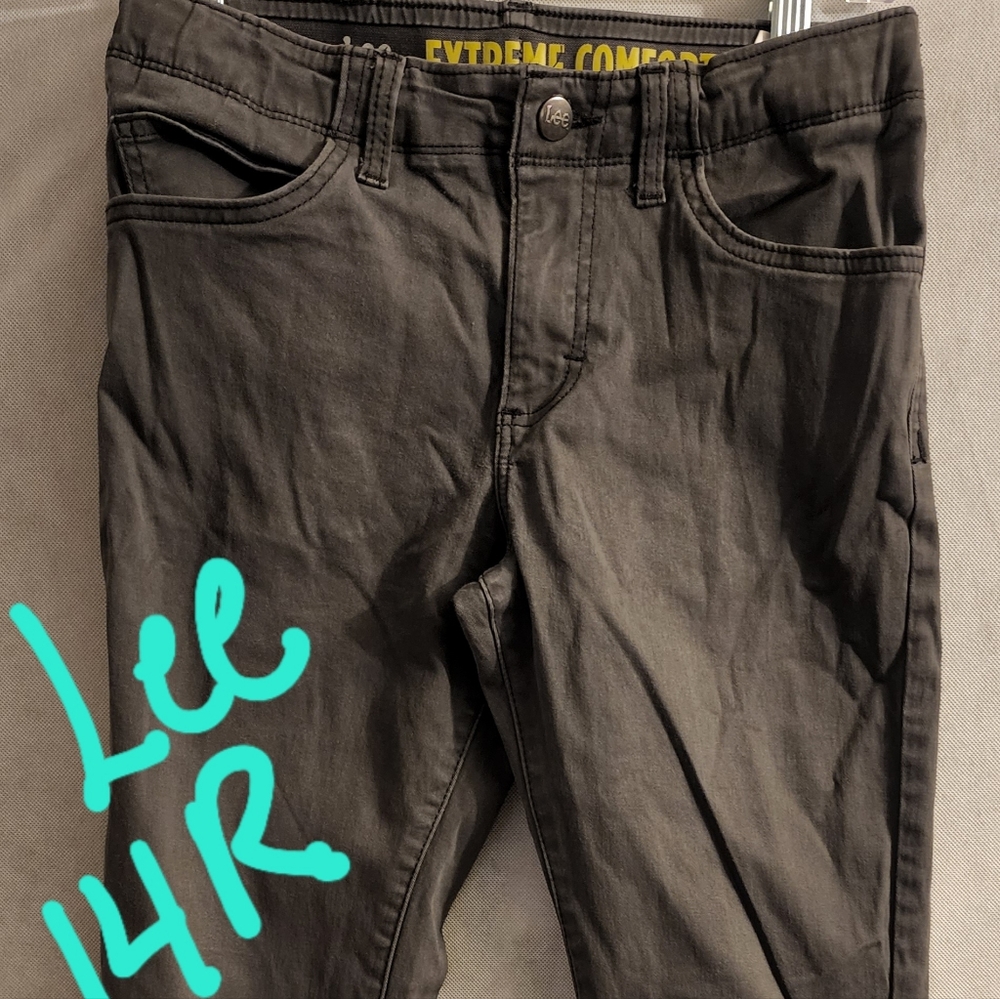 Excellent condition Lee Boys Khakis